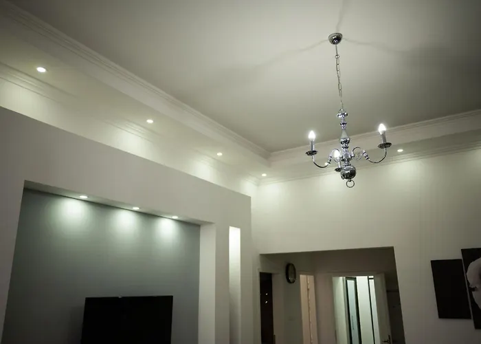 アパート Primula スボティツァ