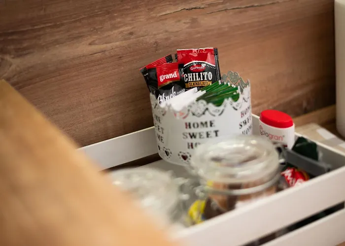 アパート Primula スボティツァ